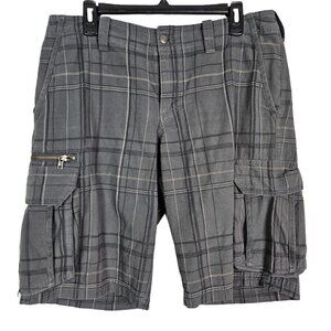 Columbia Omni-Shade Gray Plaid 100% Cotton Cargo Short 34" W 12" L XM4457